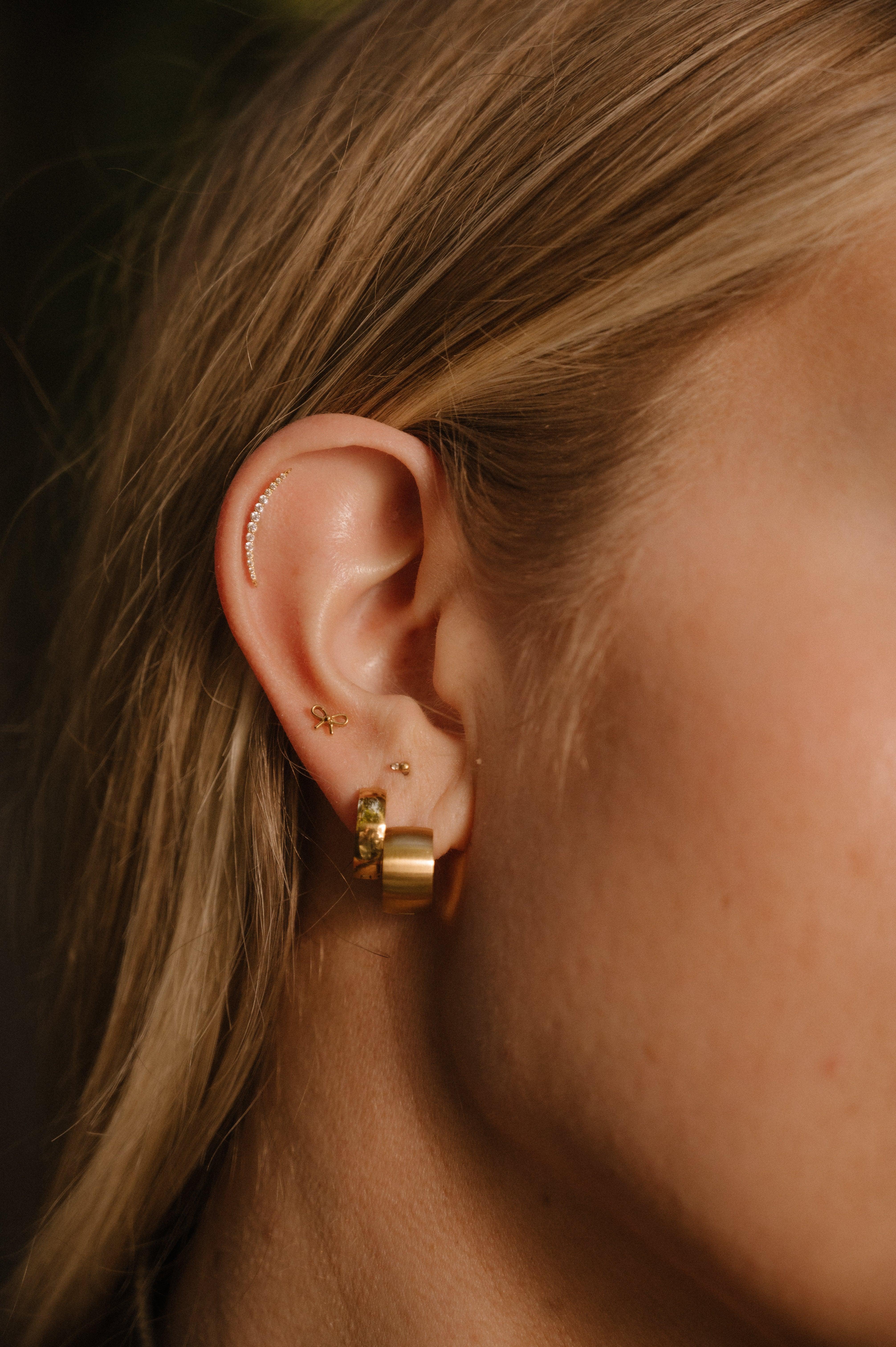 Brushed Hera Hoops - Image 2