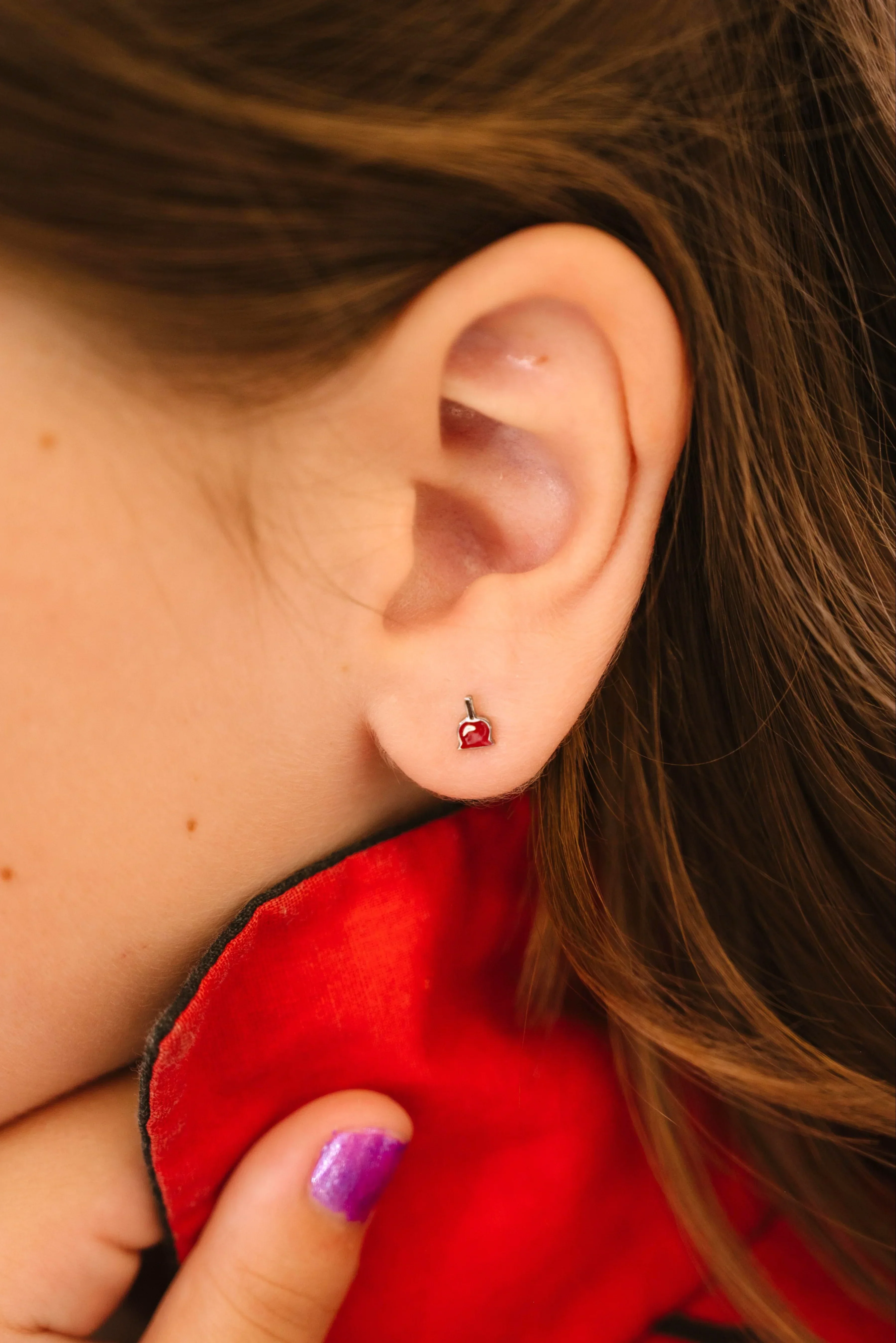 Candy Apple Enamel Flat Back Stud - Image 5