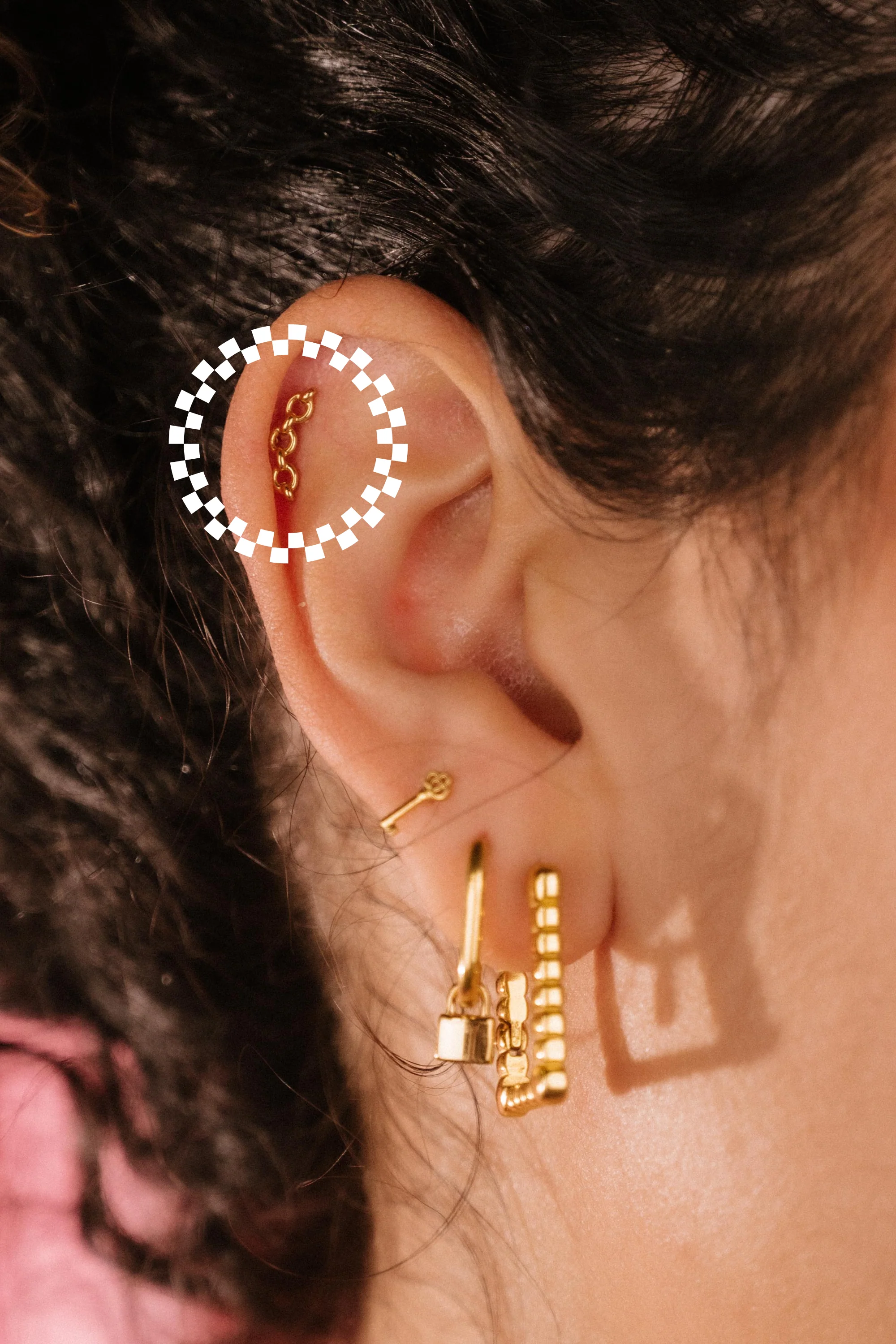 Chain Reaction Flat Back Stud - Image 2