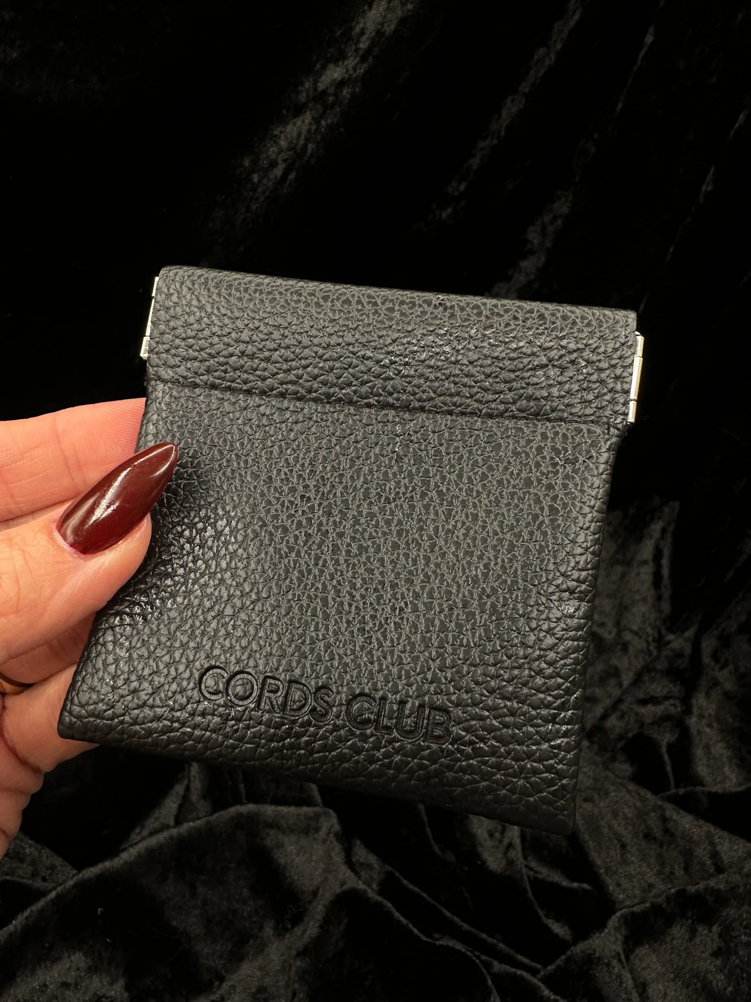 Flat Back Travel Palette Pouch - Black - Image 2
