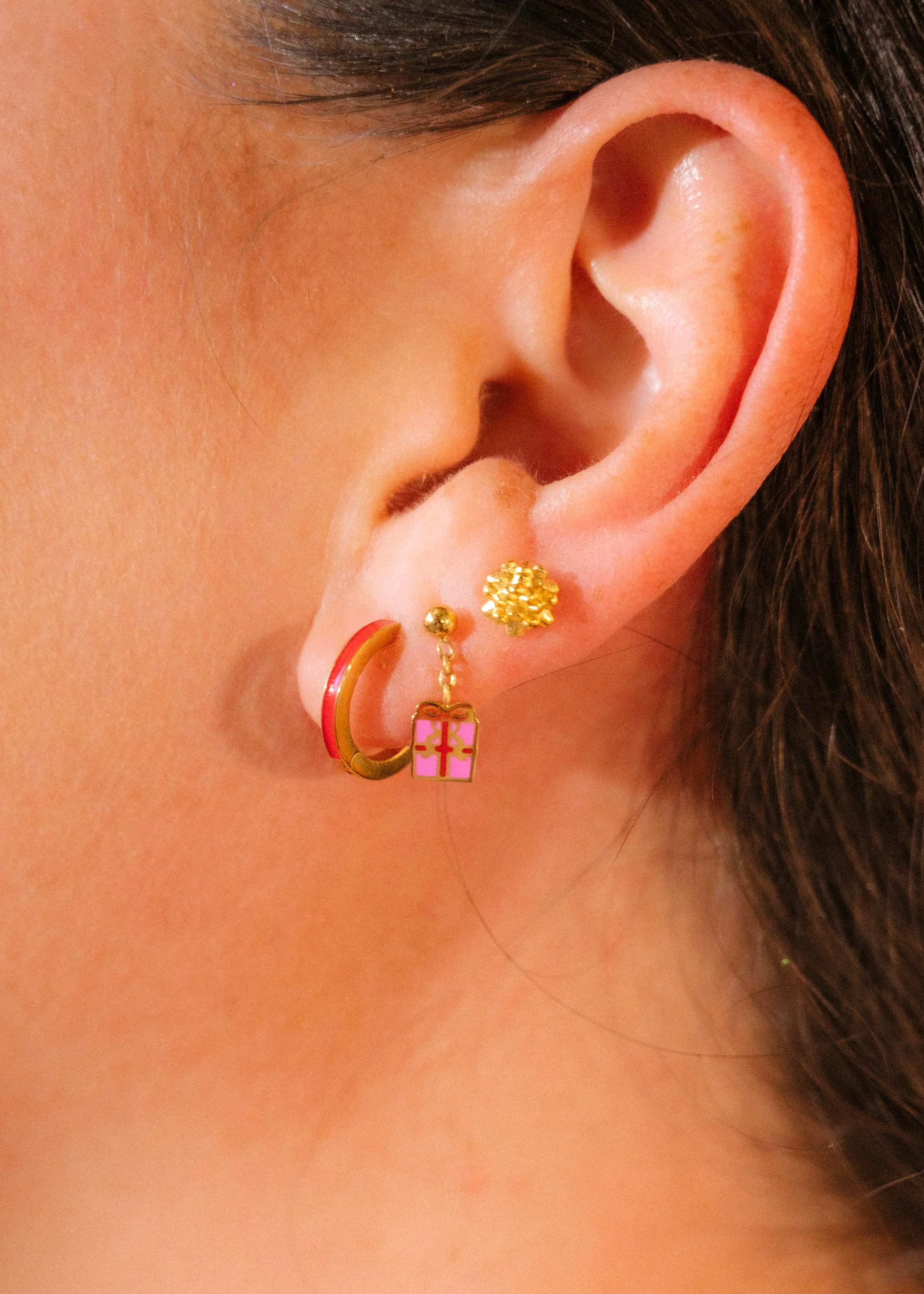 Gift Drop Enamel Flat Back Stud - Image 2