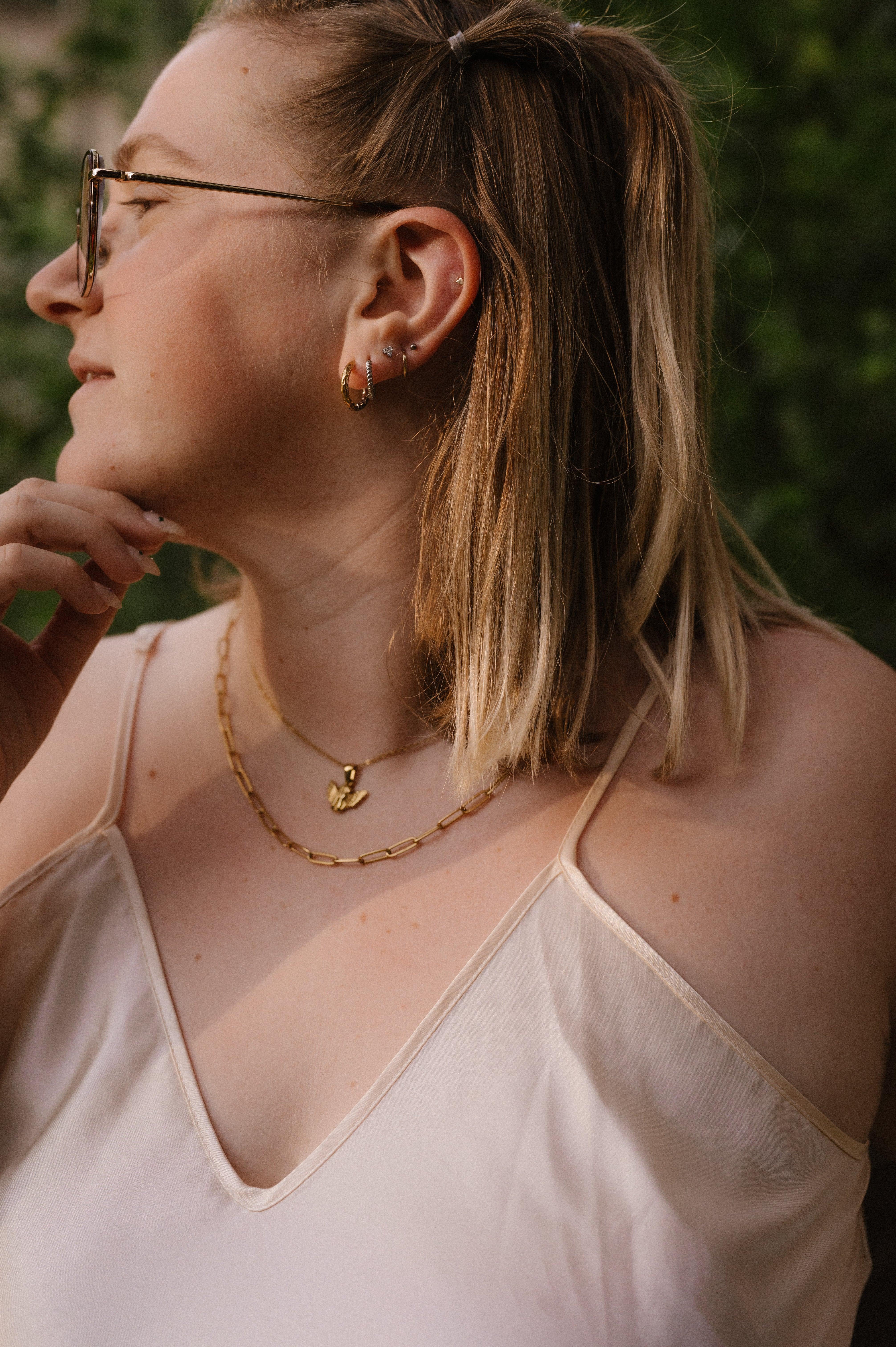 Mira Flat Back Stud - Image 3