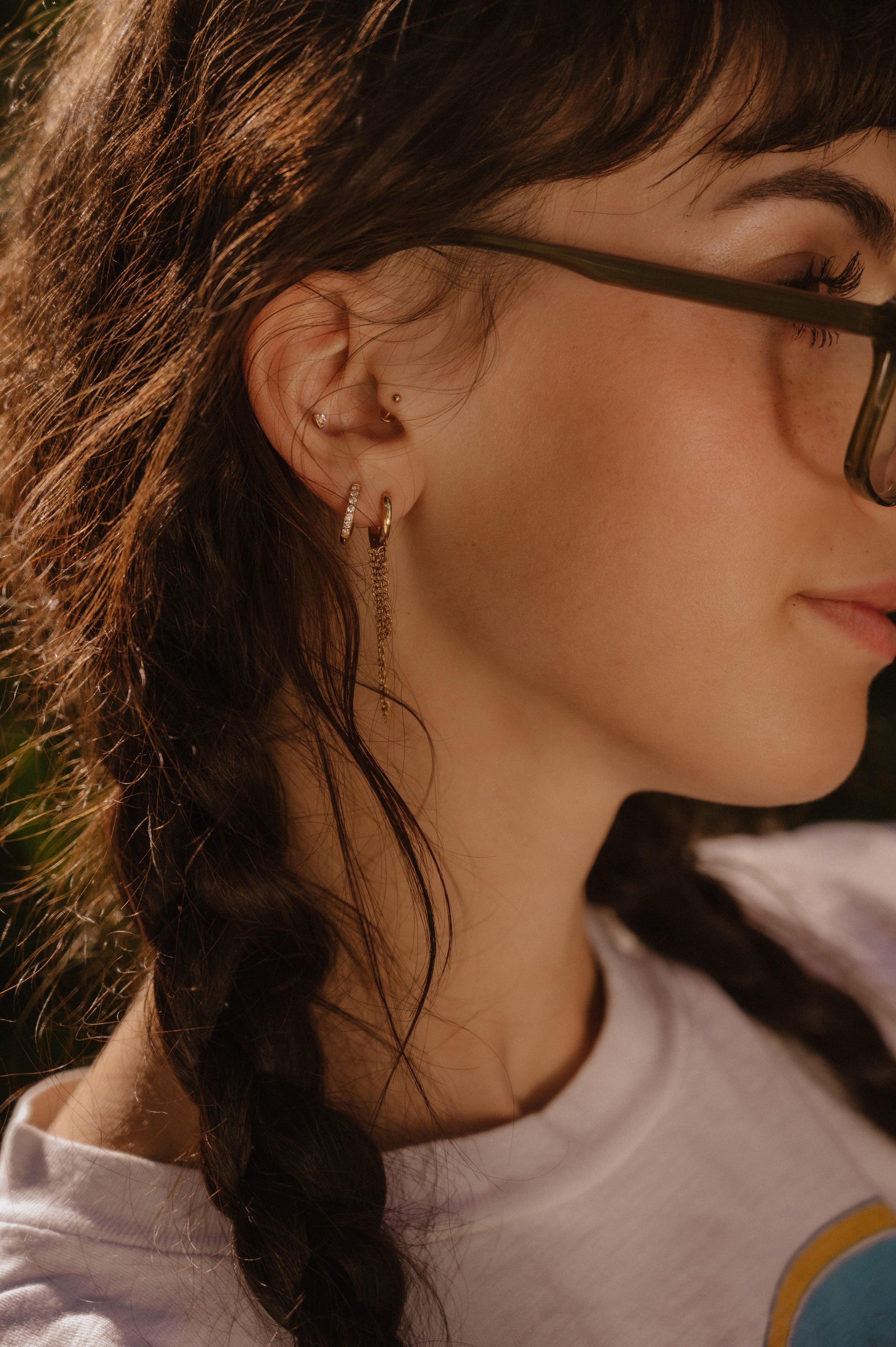 Mira Flat Back Stud - Image 4